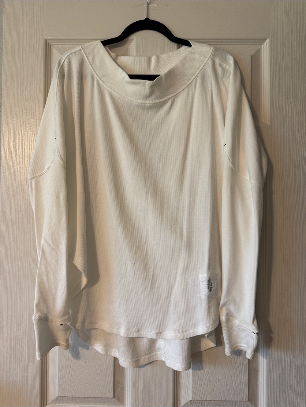 Free People White Long Sleeve Pullover - Picture 2 of 5